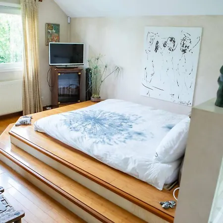 Holiday home Nernier, Piscine Privee Et Acces Direct Au Nernier